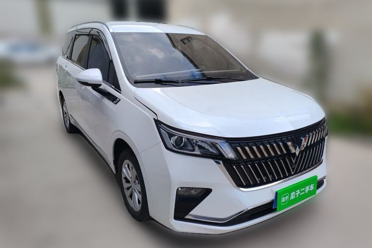 Used Wuling Jiachen 2022 1.5T CVT Smart Luxury Version Front Right 45 Deg