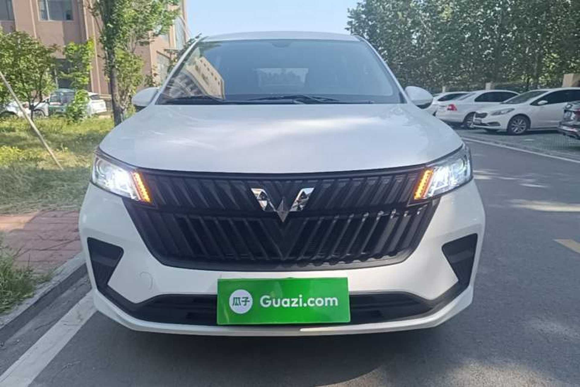 Used Wuling Jiachen 2022 1.5L Manual Enjoyment Elite Model Front