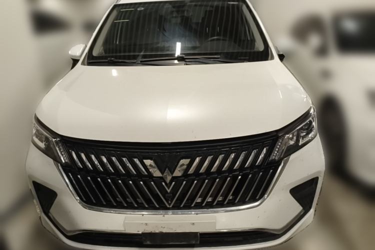Used Wuling Jiachen 2022 1.5T Manual Comfort & Dynamic Version Front