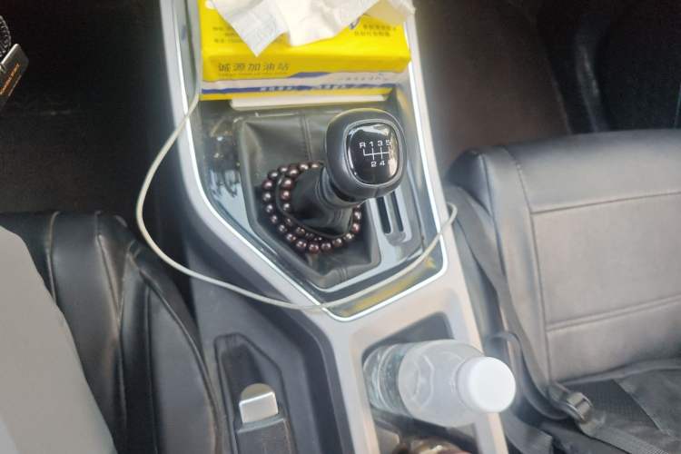 Used Wuling Jiachen 2022 1.5L Manual Comfort Edition Gear Lever