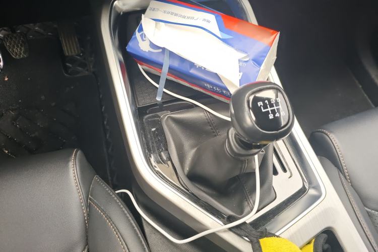 Used Wuling Jiachen 2022 1.5L Manual Light Comfort Edition Gear Lever