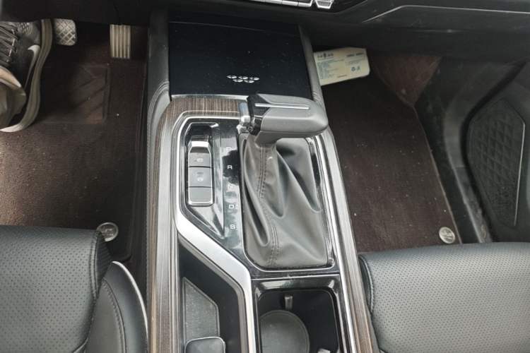 Used Wuling Jiachen 2022 1.5T CVT Deluxe Flagship Edition Gear Lever
