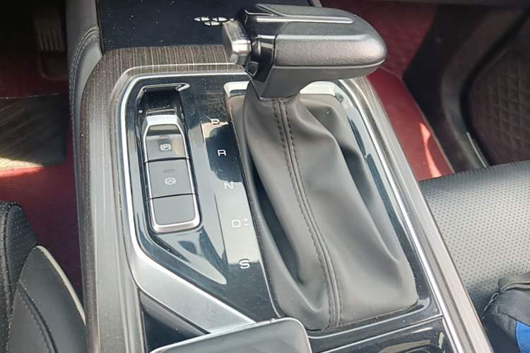 Used Wuling Jiachen 2022 1.5T CVT Deluxe Flagship Edition Gear Lever