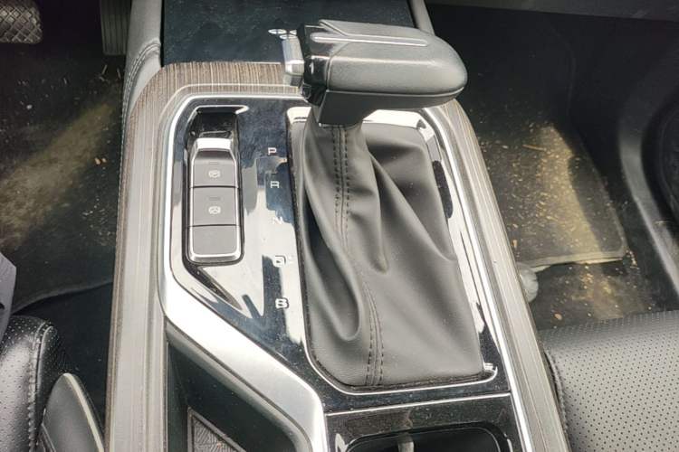 Used Wuling Jiachen 2022 1.5T CVT Deluxe Flagship Edition Gear Lever