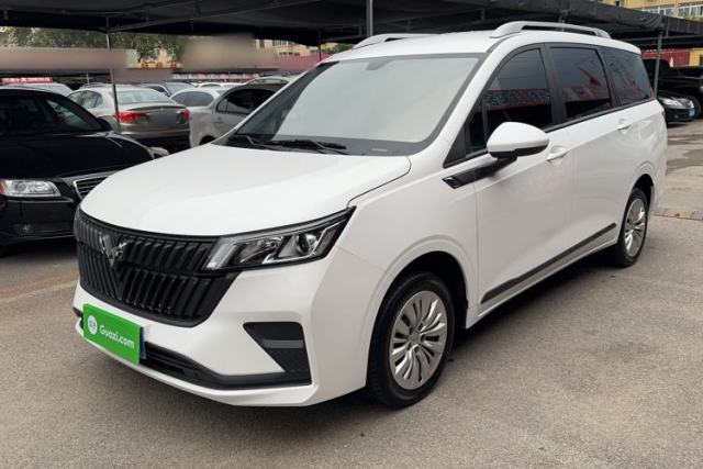 Used Wuling Jiachen 2022 1.5L Manual Enjoyment Elite Model