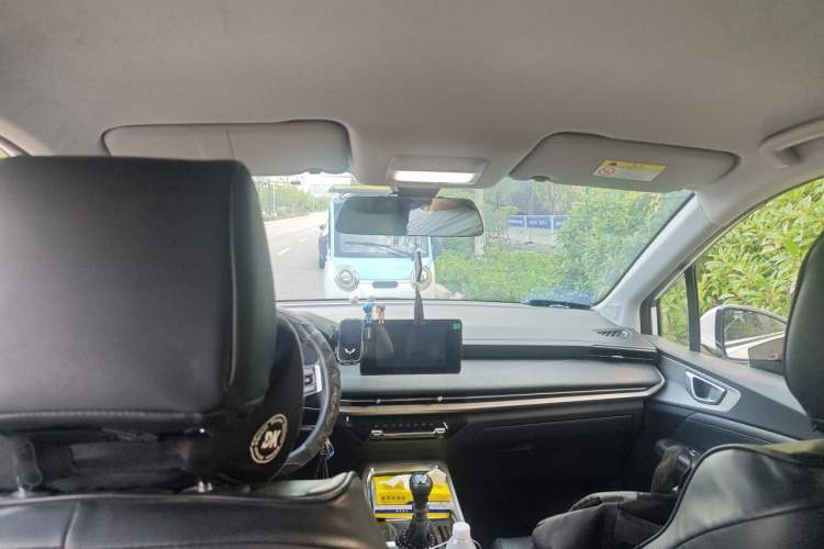Used Wuling Jiachen 2022 1.5L Manual Comfort Edition Headliner