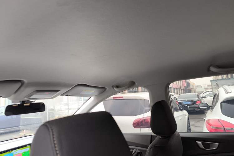 Used Wuling Jiachen 2022 1.5L Manual Enjoyment Elite Model Headliner