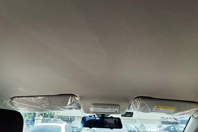 Used Wuling Jiachen 2022 1.5L Manual Enjoyment Elite Model Headliner