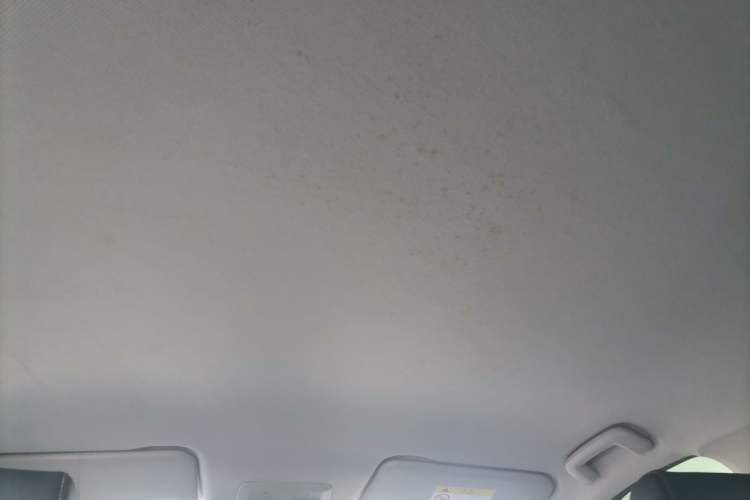 Used Wuling Jiachen 2022 1.5L Manual Comfort Edition Headliner