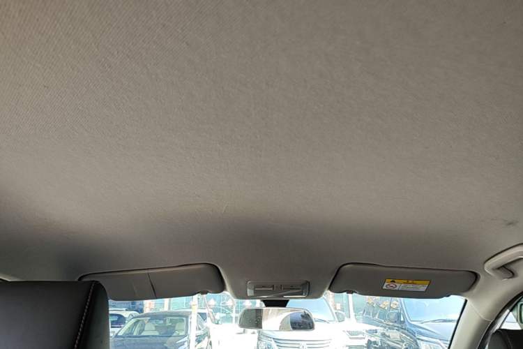 Used Wuling Jiachen 2022 1.5L Manual Comfort Edition Headliner