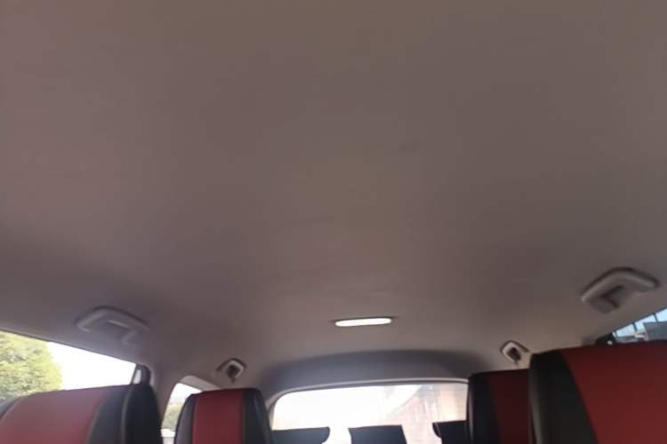 Used Wuling Jiachen 2022 1.5L Manual Light Comfort Edition Headliner