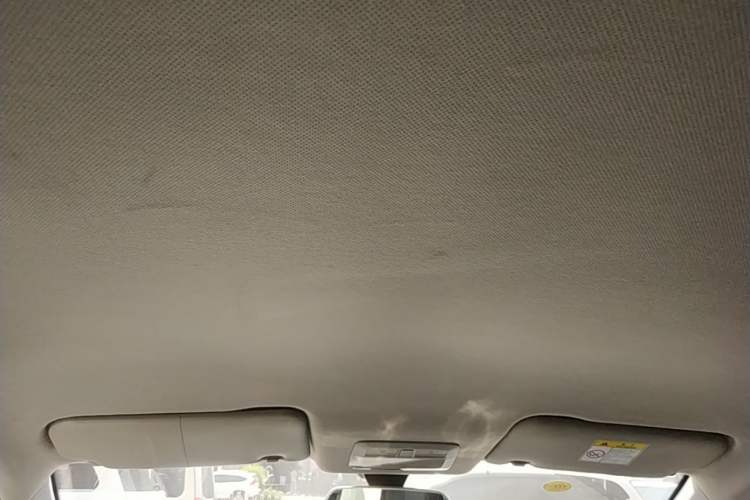 Used Wuling Jiachen 2022 1.5T Manual Comfort & Dynamic Version Headliner