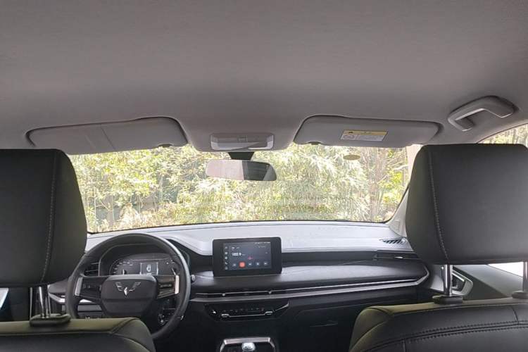 Used Wuling Jiachen 2022 1.5T Manual Comfort & Dynamic Version Headliner