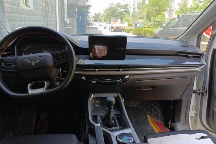 Used Wuling Jiachen 2022 1.5L Manual Enjoyment Elite Model Headliner