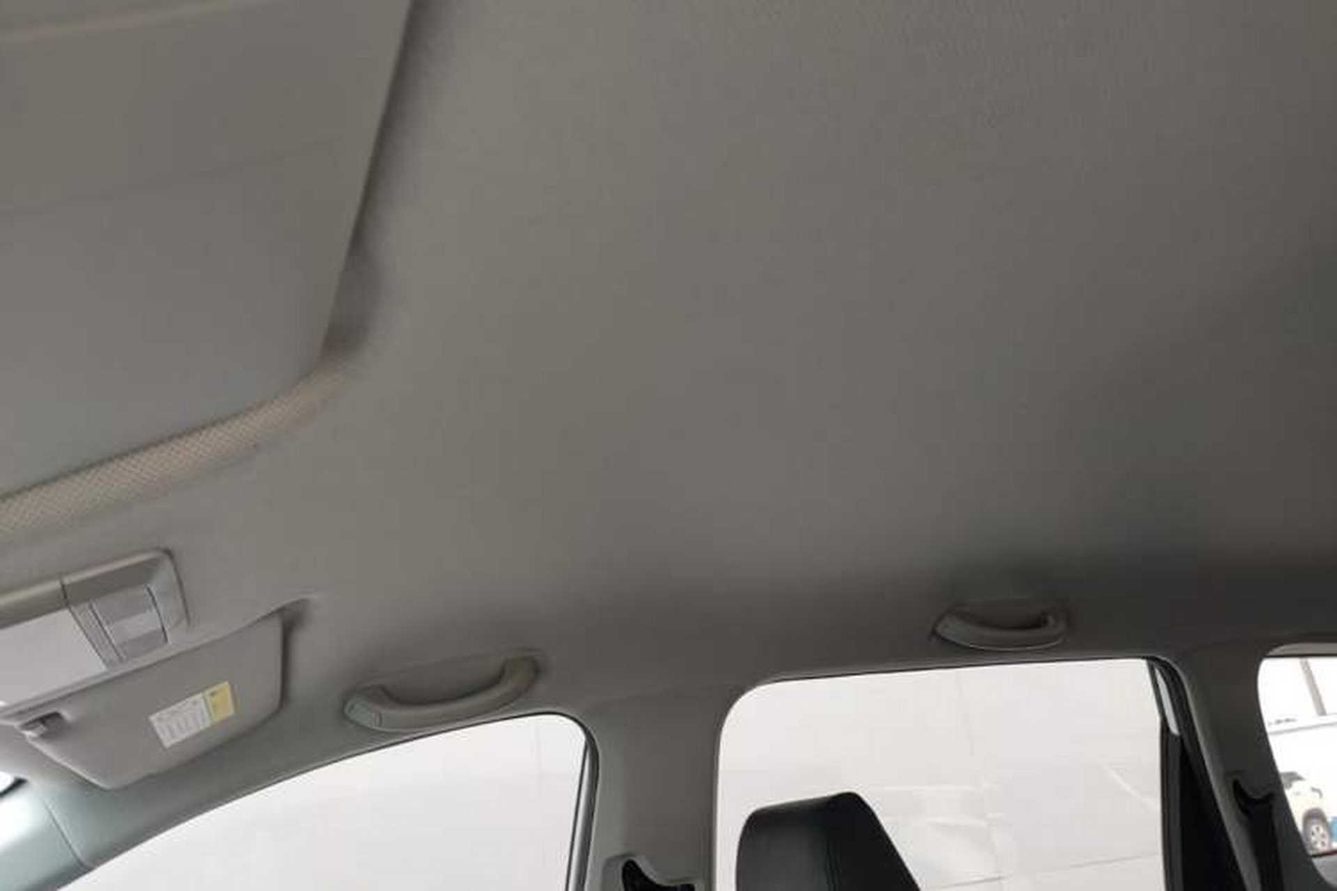 Used Wuling Jiachen 2022 1.5L Manual Enjoyment Elite Model Headliner