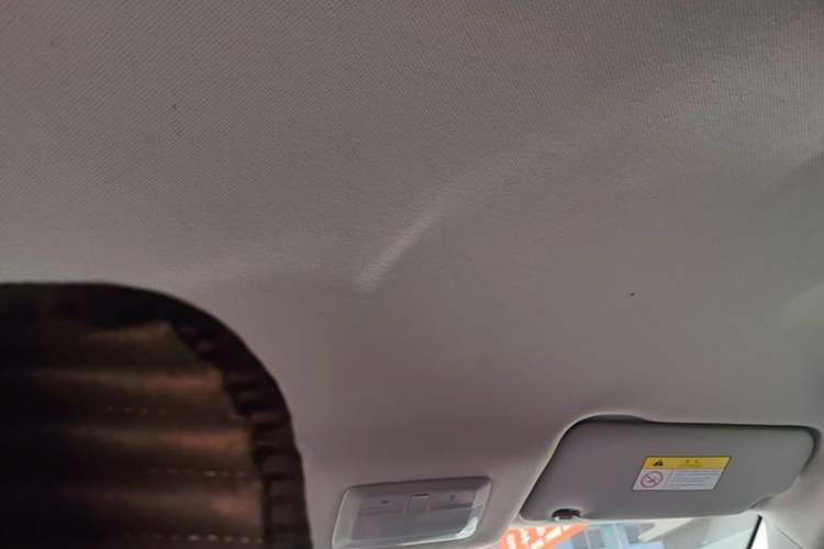 Used Wuling Jiachen 2022 1.5L Manual Comfort Edition Headliner
