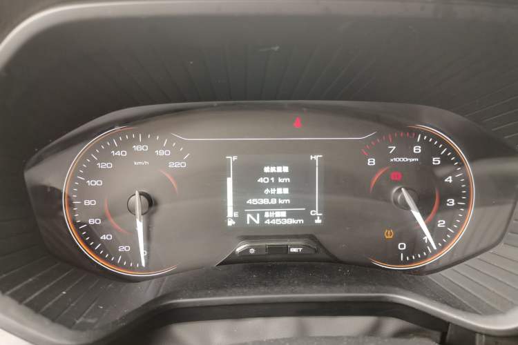 Used Wuling Jiachen 2022 1.5T Manual Light Enjoyment Dynamic Version Instrument Cluster