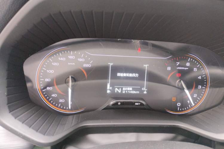 Used Wuling Jiachen 2022 1.5T Manual Comfort & Dynamic Version Instrument Cluster