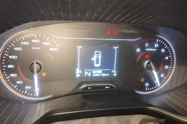 Used Wuling Jiachen 2022 1.5T Manual Comfort & Dynamic Version Instrument Cluster
