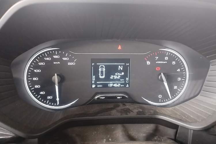 Used Wuling Jiachen 2022 1.5L Manual Enjoyment Elite Model Instrument Cluster