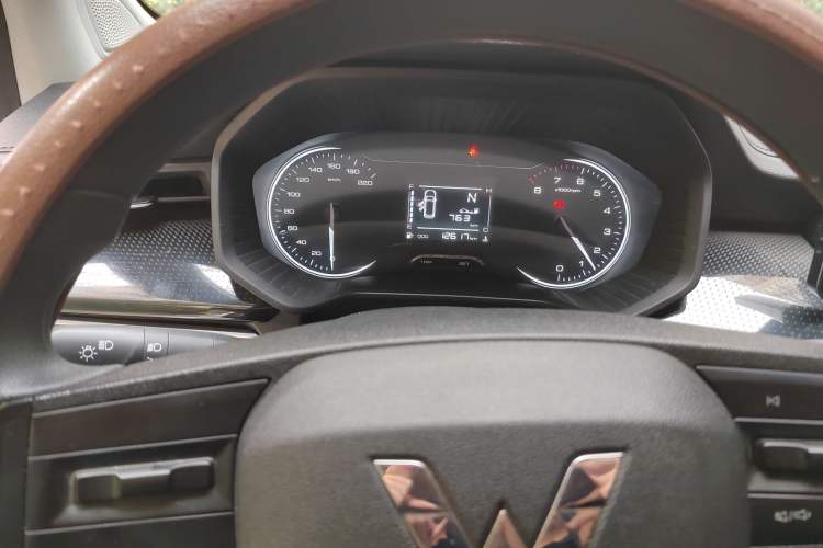 Used Wuling Jiachen 2022 1.5L Manual Enjoyment Elite Model Instrument Cluster