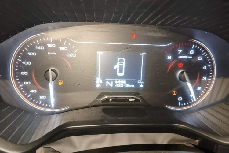 Used Wuling Jiachen 2022 1.5T Manual Comfort & Dynamic Version Instrument Cluster