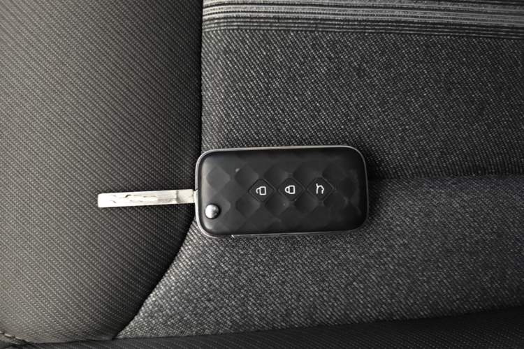 Used Wuling Jiachen 2022 1.5L Manual Enjoyment Elite Model Interior 1
