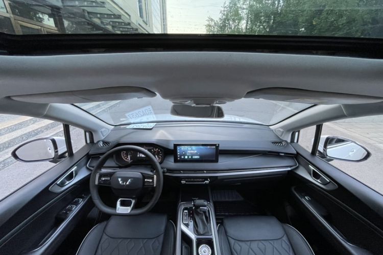 Used Wuling Jiachen 2022 1.5T CVT Deluxe Flagship Edition Interior 4