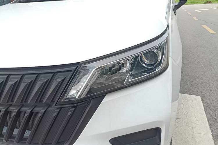 Used Wuling Jiachen 2022 1.5L Manual Enjoyment Elite Model Left Front Headlight