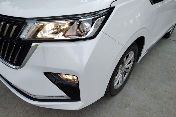 Used Wuling Jiachen 2022 1.5T CVT Smart Luxury Version Left Front Headlight