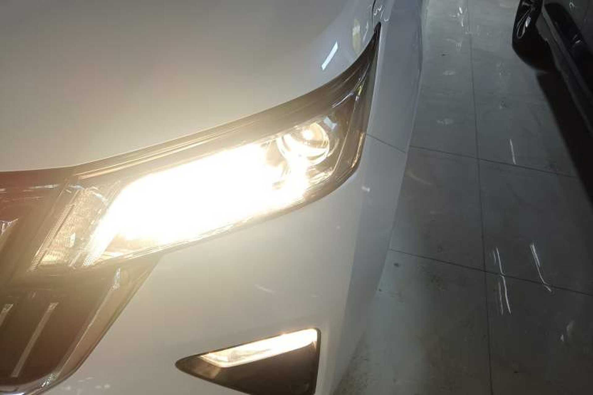 Used Wuling Jiachen 2022 1.5T CVT Smart Luxury Version Left Front Headlight