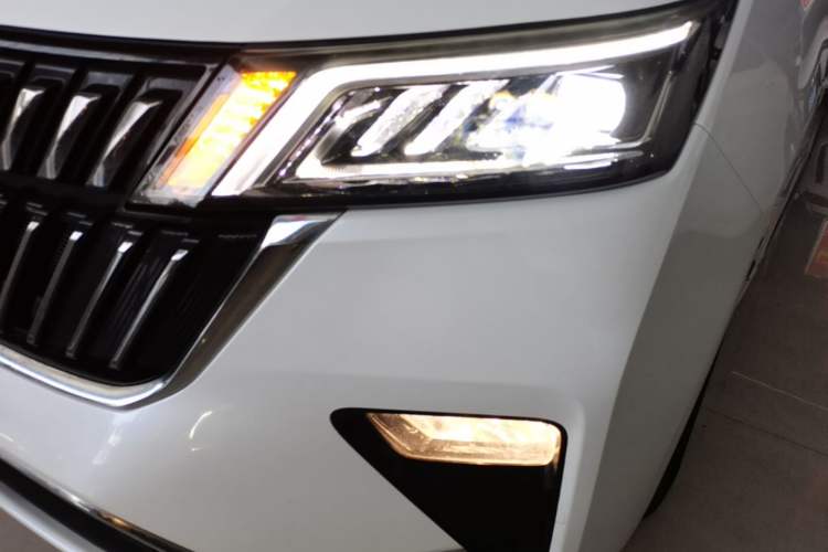 Used Wuling Jiachen 2022 1.5T CVT Deluxe Flagship Edition Left Front Headlight