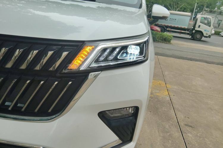 Used Wuling Jiachen 2022 1.5T CVT Deluxe Flagship Edition Left Front Headlight