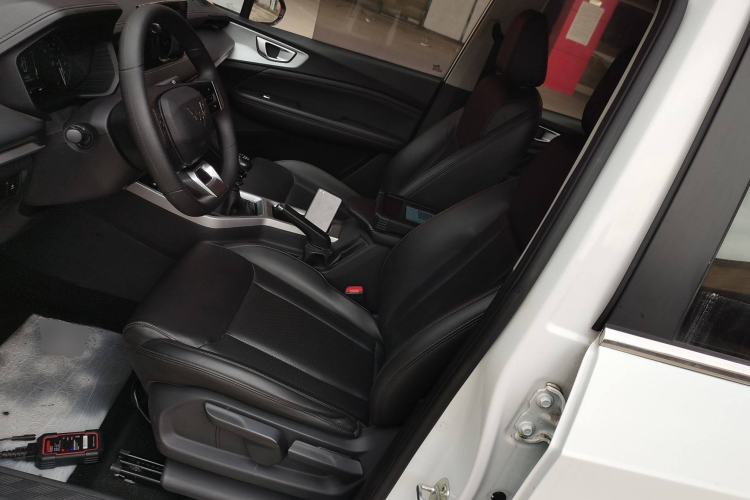 Used Wuling Jiachen 2022 1.5T Manual Light Enjoyment Dynamic Version Left Front Seat