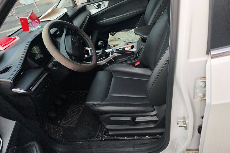 Used Wuling Jiachen 2022 1.5L Manual Comfort Edition Left Front Seat