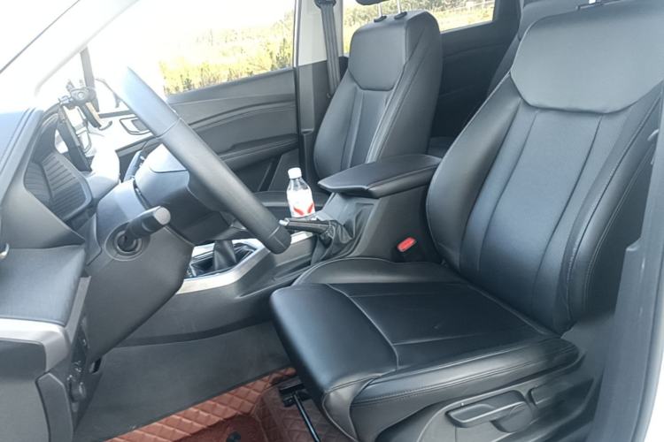 Used Wuling Jiachen 2022 1.5L Manual Light Comfort Edition Left Front Seat