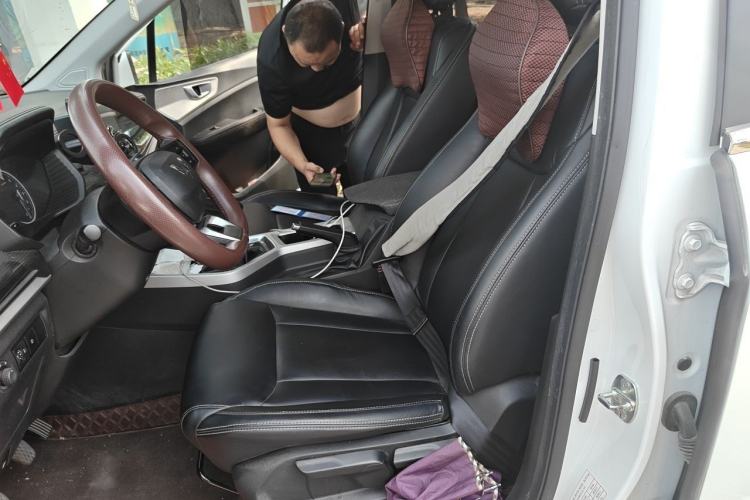 Used Wuling Jiachen 2022 1.5L Manual Enjoyment Elite Model Left Front Seat