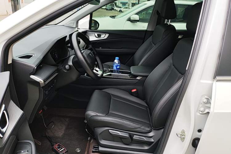 Used Wuling Jiachen 2022 1.5T CVT Smart Luxury Version Left Front Seat