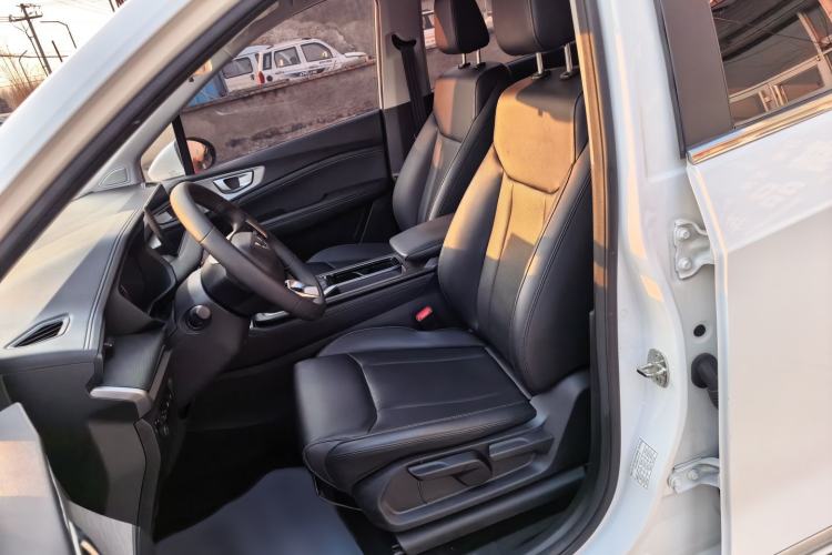 Used Wuling Jiachen 2022 1.5T CVT Smart Luxury Version Left Front Seat