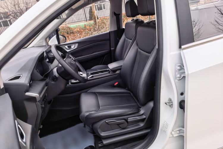 Used Wuling Jiachen 2022 1.5T CVT Smart Luxury Version Left Front Seat