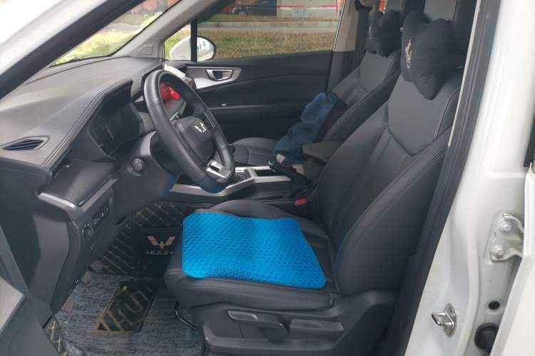 Used Wuling Jiachen 2022 1.5L Manual Comfort Edition Left Front Seat