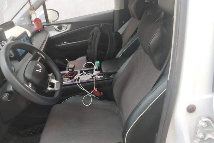 Used Wuling Jiachen 2022 1.5T CVT Deluxe Flagship Edition Left Front Seat