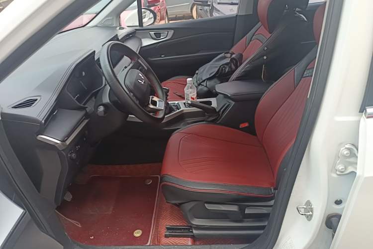 Used Wuling Jiachen 2022 1.5L Manual Light Comfort Edition Left Front Seat