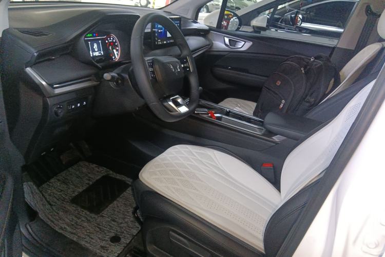 Used Wuling Jiachen 2022 1.5T CVT Smart Luxury Version Left Front Seat