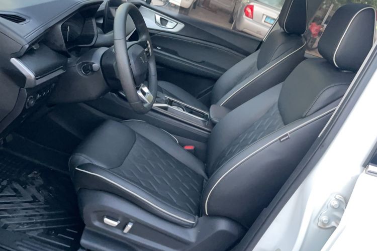 Used Wuling Jiachen 2022 1.5T CVT Deluxe Flagship Edition Left Front Seat