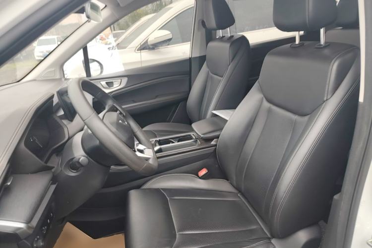 Used Wuling Jiachen 2022 1.5T CVT Smart Luxury Version Left Front Seat