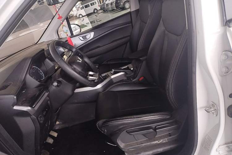 Used Wuling Jiachen 2022 1.5L Manual Enjoyment Elite Model Left Front Seat