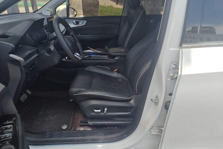 Used Wuling Jiachen 2022 1.5T CVT Deluxe Flagship Edition Left Front Seat