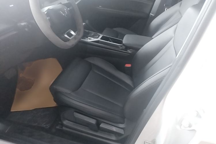 Used Wuling Jiachen 2022 1.5T CVT Smart Luxury Version Left Front Seat