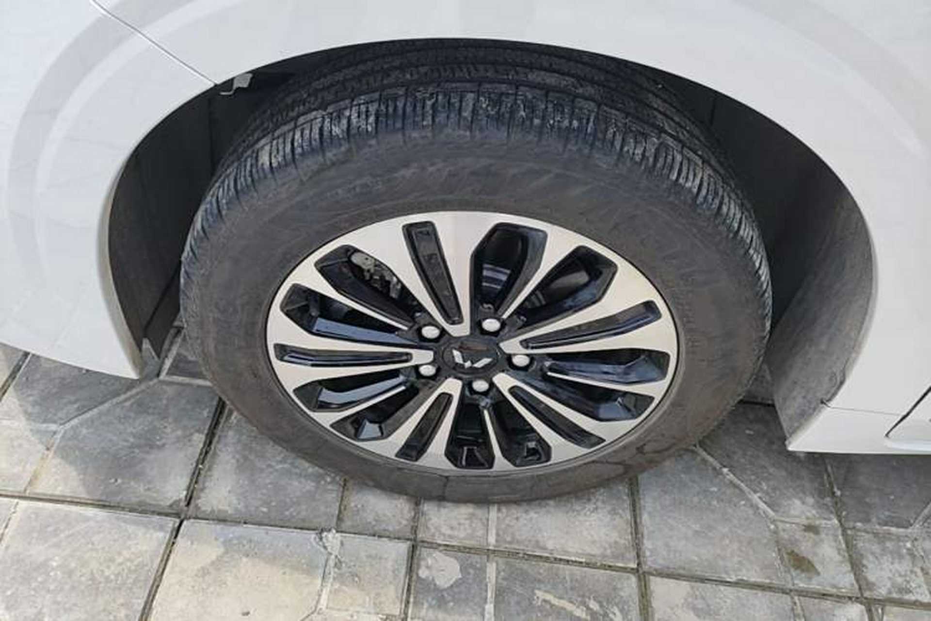Used Wuling Jiachen 2022 1.5T CVT Deluxe Flagship Edition Left Front Wheel Hub